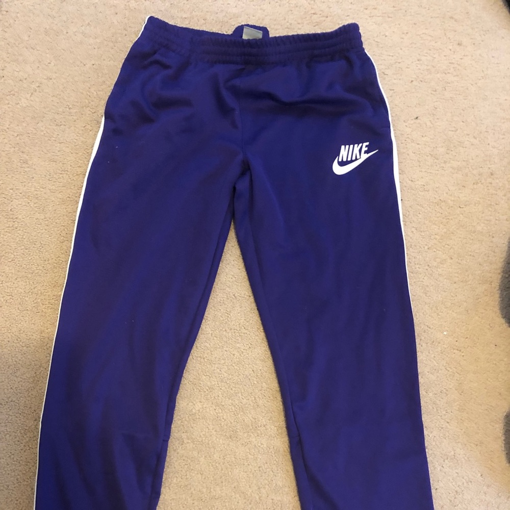 Nike fleece pants